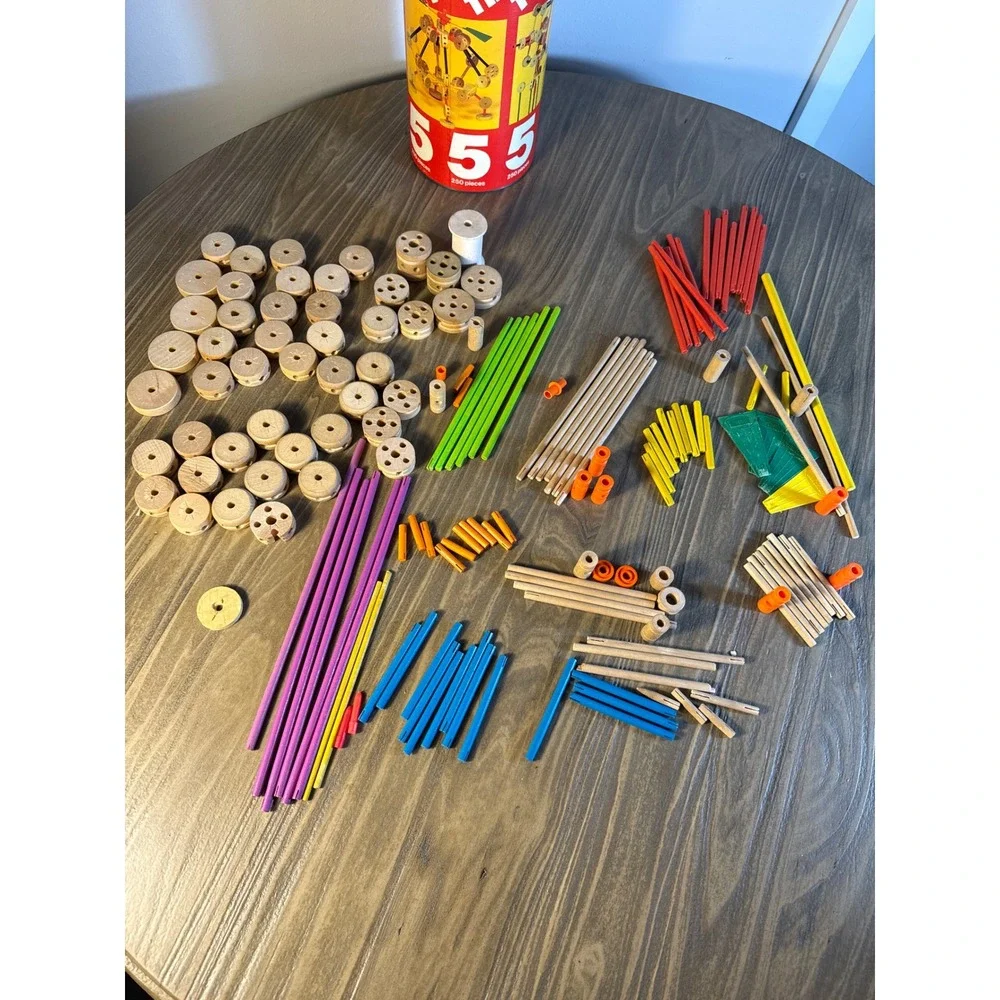 Vintage‎ Gabriel Tinkertoy Construction #555 Set 167pc Original Can Partial Set